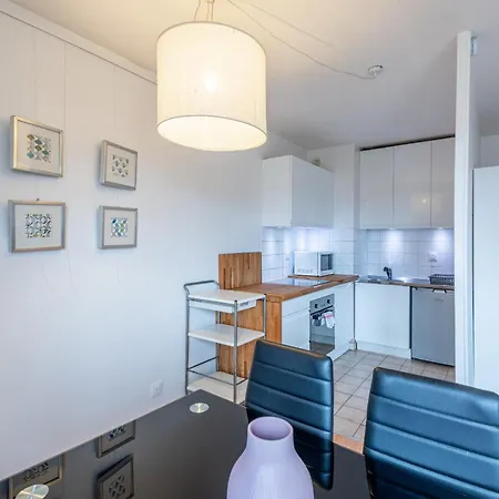 Appartement M078 Marquer Joli Château Rouge *