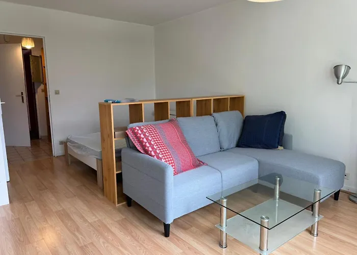 Appartement M078 Marquer Joli Château Rouge Annemasse